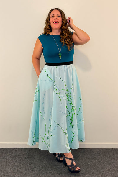 Willow Bloom Dress w/ Pockets MEDIUM