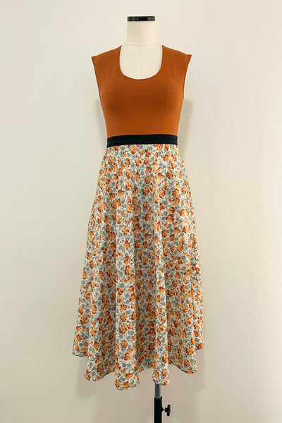 Amber Dress w/ Pockets MEDIUM