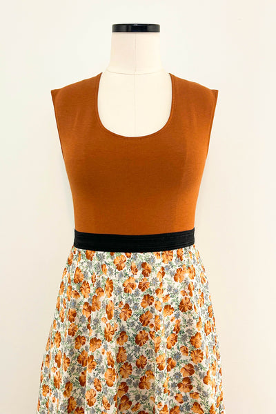 Amber Dress w/ Pockets MEDIUM