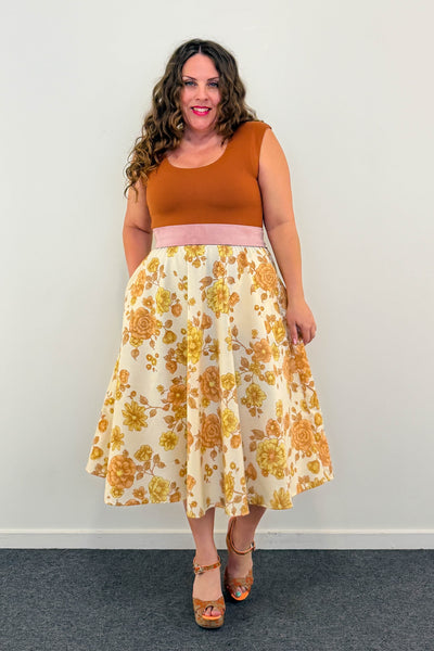 Honey Blossom Dress w/ Pockets MEDIUM
