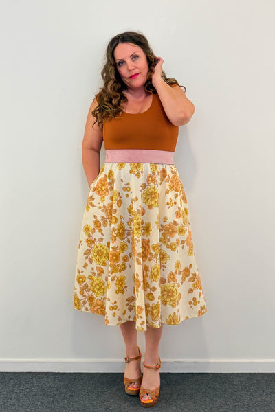 Honey Blossom Dress w/ Pockets MEDIUM