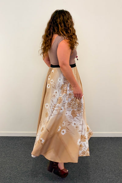 Daisy Chain Dress w/ Pockets MEDIUM