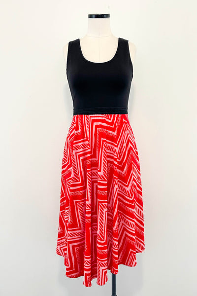 Zig Zag Dress w/ one Pocket MEDIUM