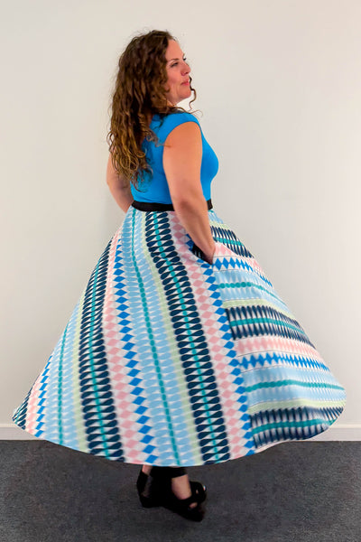 Folk Tale Dress w/ Pockets MEDIUM