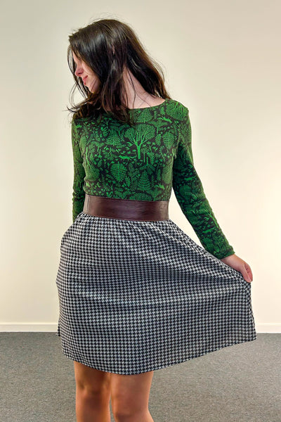 Chestnut Check Dress w/ Pockets SMALL