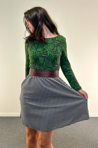 Chestnut Check Dress w/ Pockets SMALL