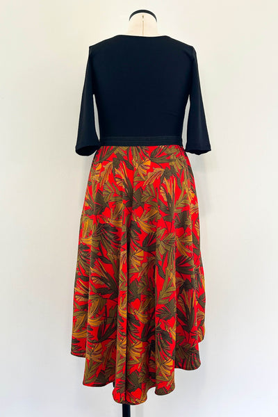 Emberglow Dress w/ Pockets LARGE