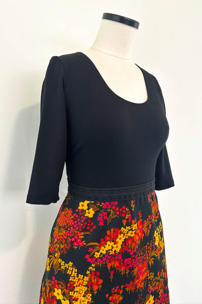 Mary Gold Dress w/ Pockets MEDIUM