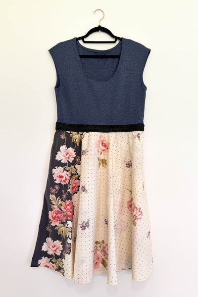 Camellia Dress w/ Pockets LARGE