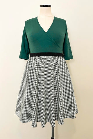 Juniper Check Dress w/ Pockets LARGE