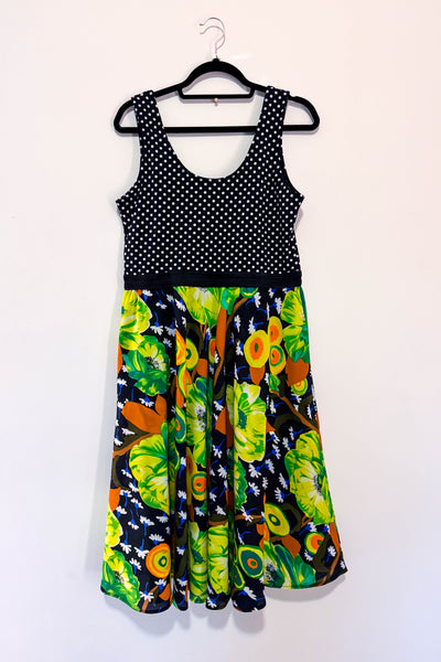 Palm Grove Dress w/ Pockets LARGE