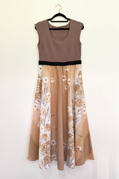 Daisy Chain Dress w/ Pockets MEDIUM