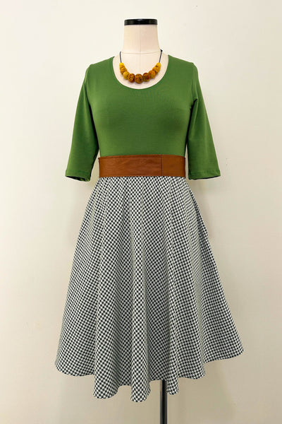 Juniper Check Dress w/ Pockets MEDIUM