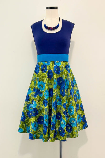 Monet Dress w/ Pockets MEDIUM