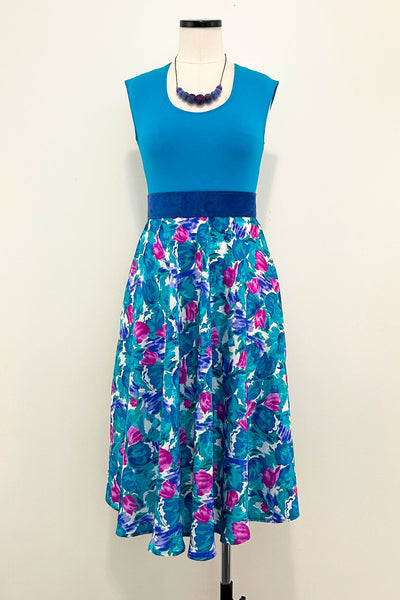 Moonflower Dress w/ Pockets MEDIUM