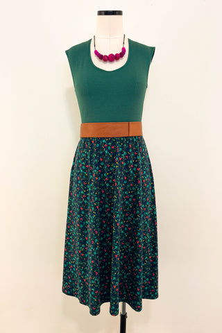 Parker Dress w/ Pockets MEDIUM