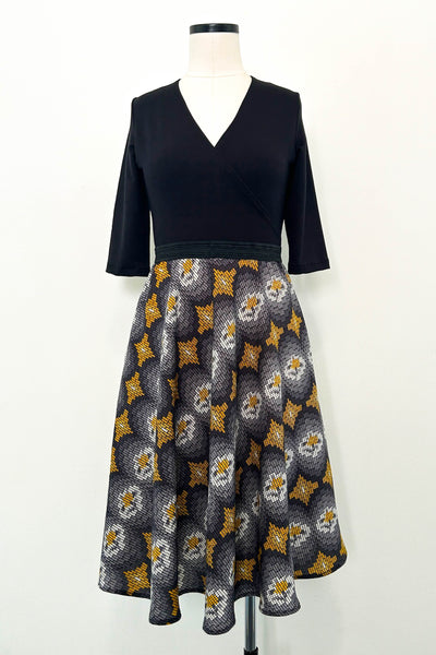 Solar Power Dress w/ Pockets MEDIUM