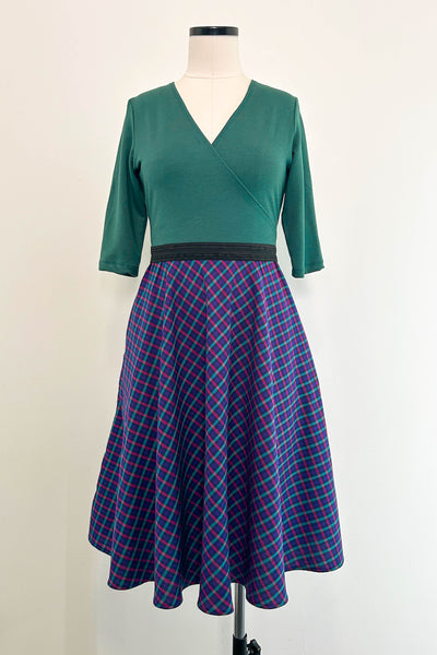 Thistleberry Dress w/ Pockets MEDIUM