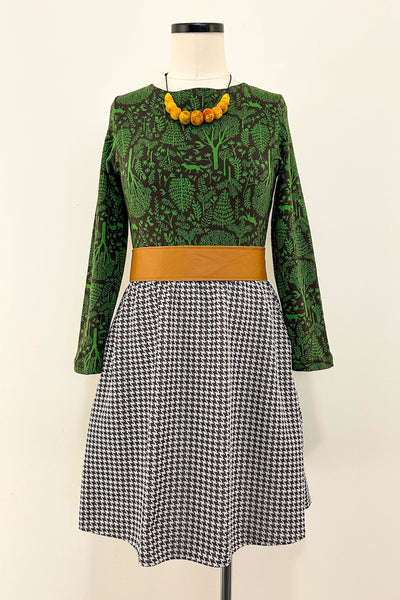 Chestnut Check Dress w/ Pockets SMALL