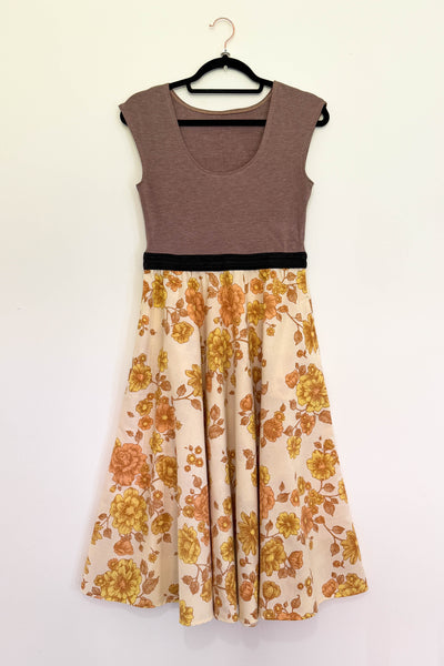 Honey Blossom Dress w/ Pockets SMALL