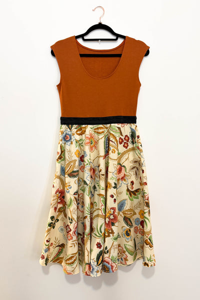 Orchard Dress w/ Pockets SMALL