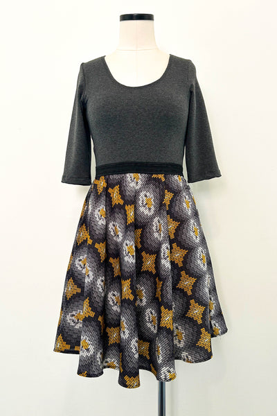 Solar Power Dress w/ Pockets SMALL