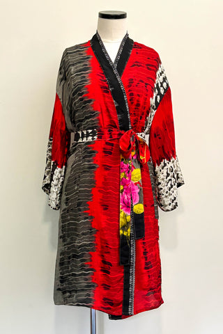 Short Upcycled Robe ~ Passion