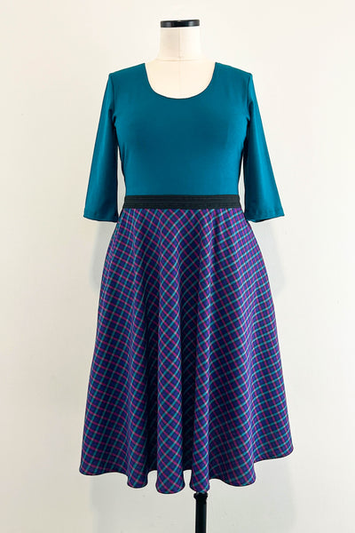 Thistleberry Dress w/ Pockets XL